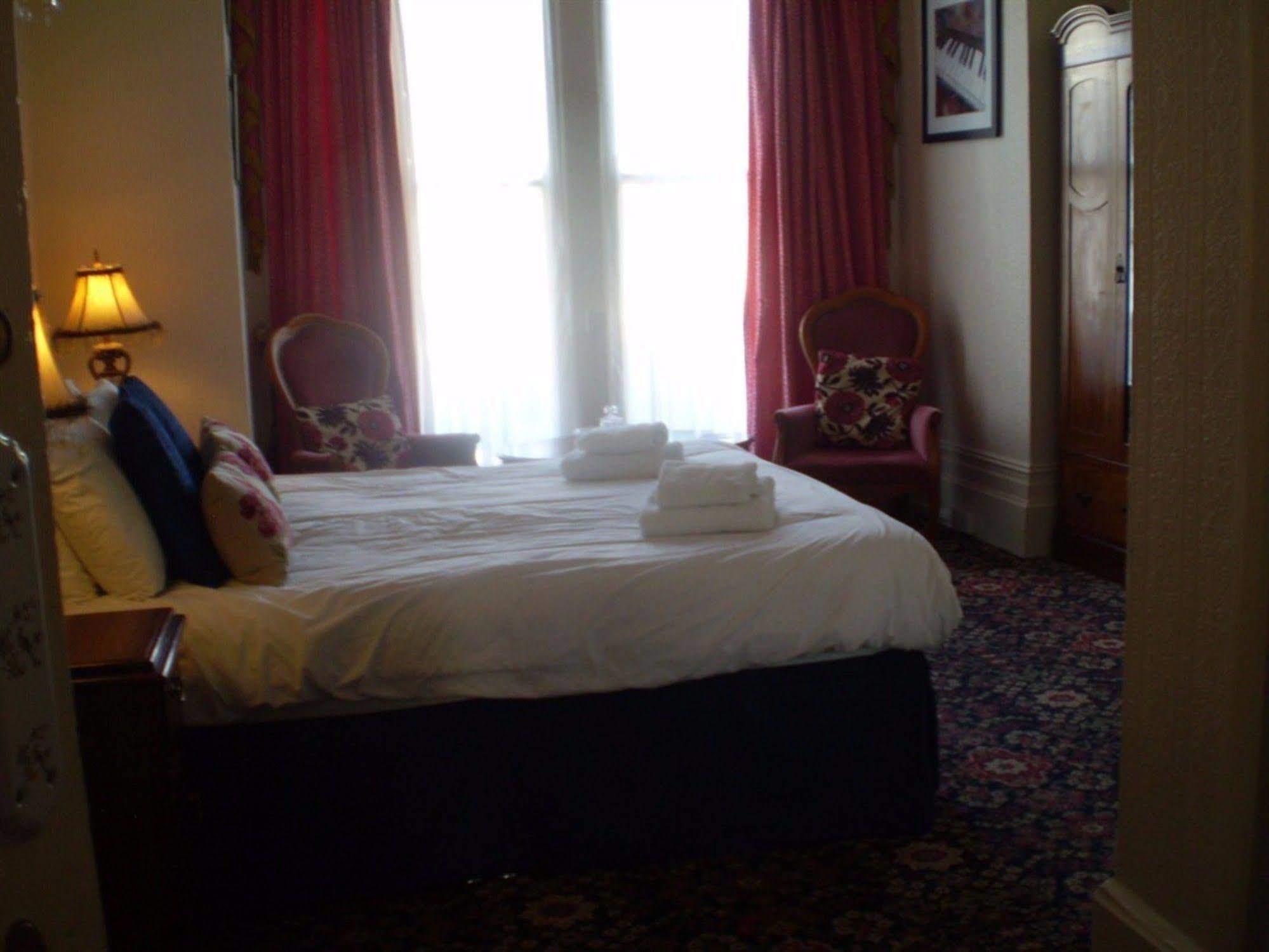 Park View Hotel Истбурн Экстерьер фото